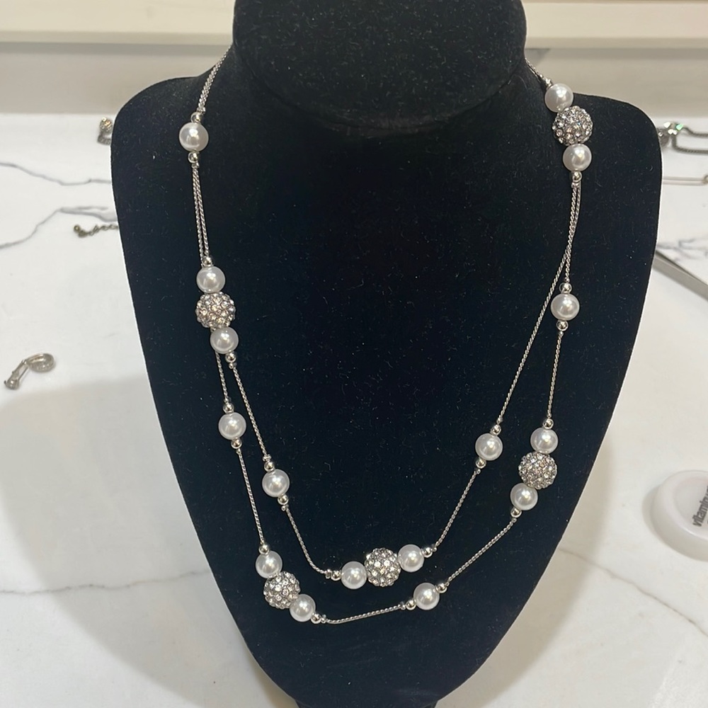Charming Charlie pearl and rhinestone necklace